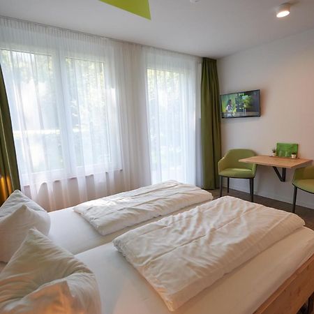 Busses Guesthouse フライブルク エクステリア 写真