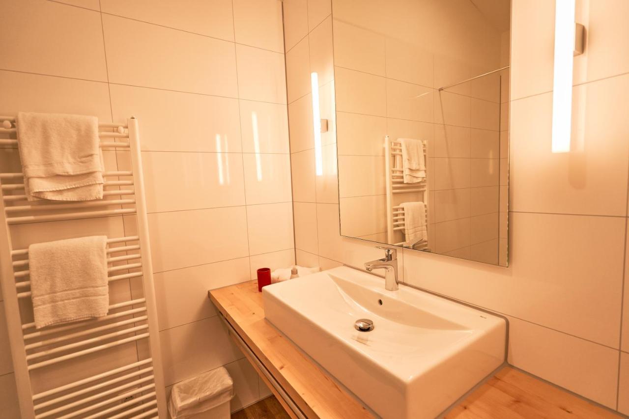 Busses Guesthouse フライブルク エクステリア 写真